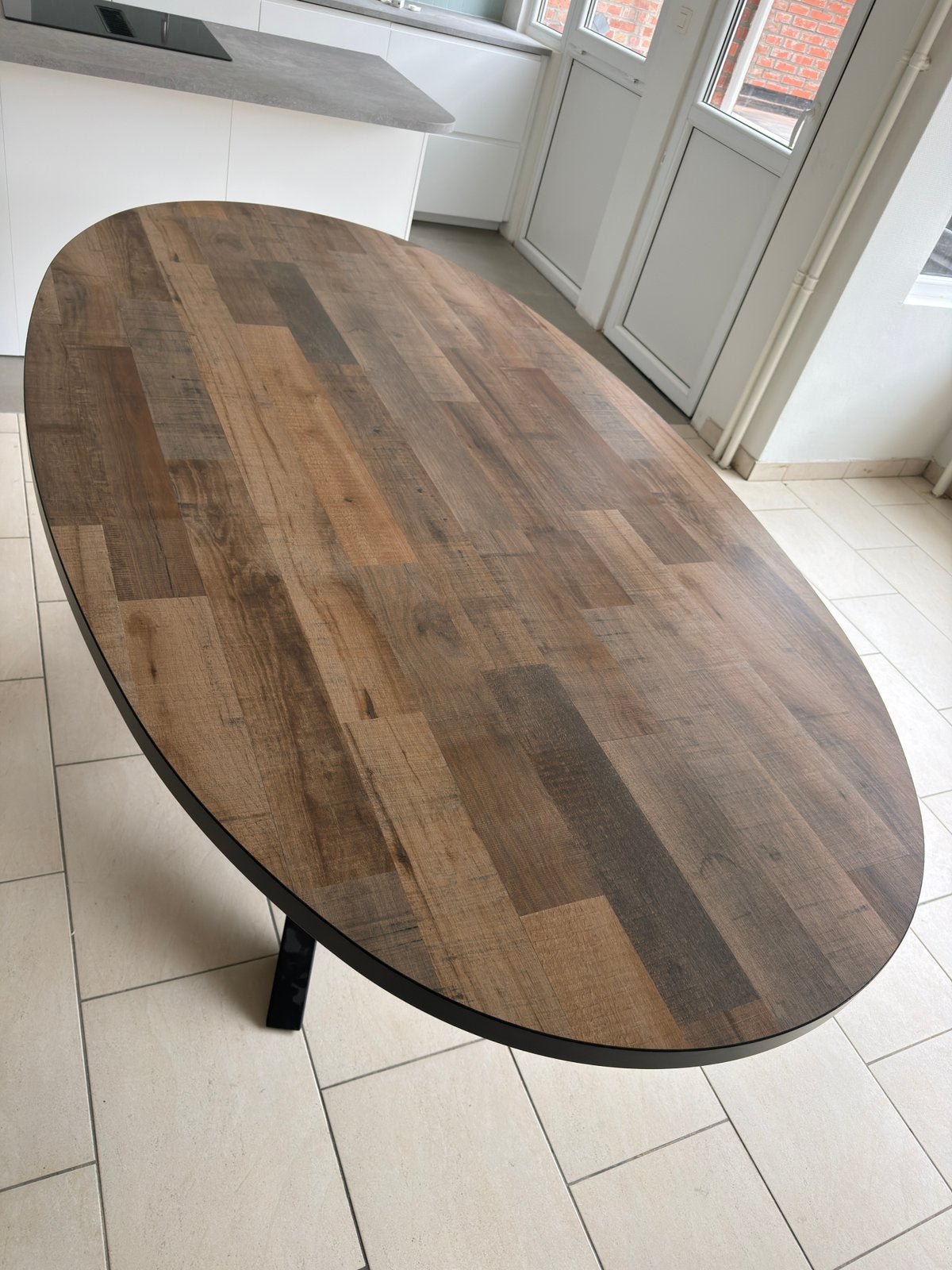 Ovale eettafel, Huis en Inrichting, Tafels | Eettafels, Ophalen, Zo goed als nieuw