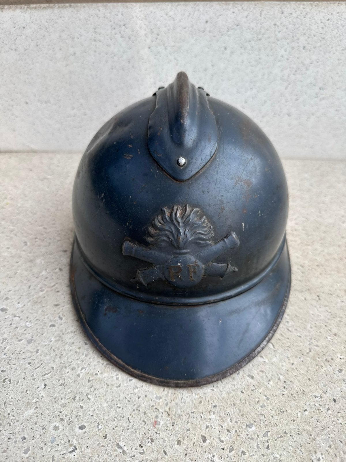 WW1 casque d'artillerie Français avec nom & numéro matricule, Collections, Enlèvement ou Envoi