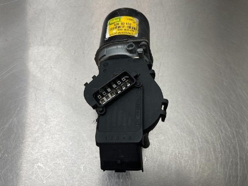 MOTEUR ESSUIE-GLACE AVANT Kubistar (F10) (|53563102|), Utilisé, Nissan