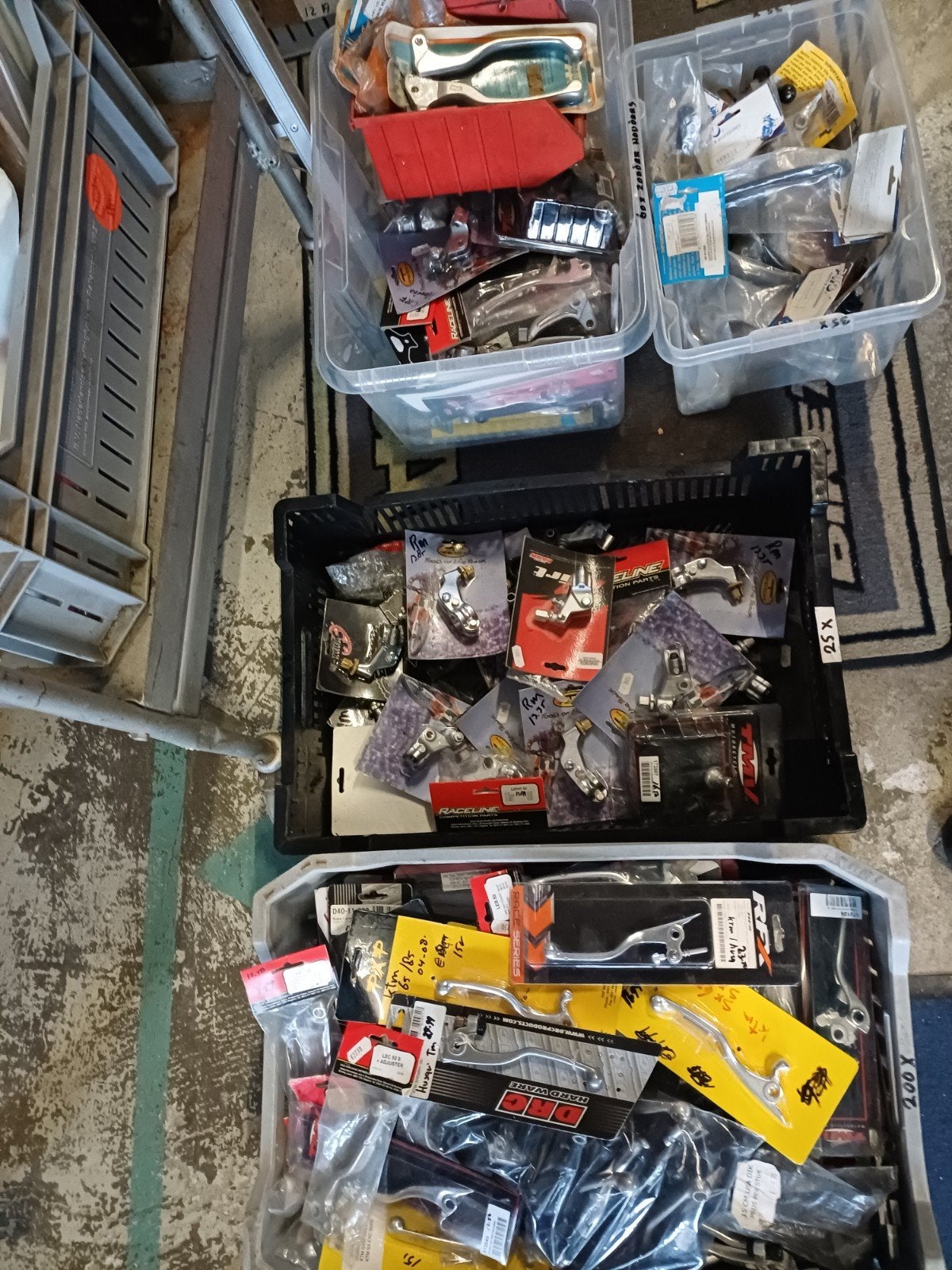 Crossmotoren partij,nieuwe rem/koppeling/ houders, Ophalen