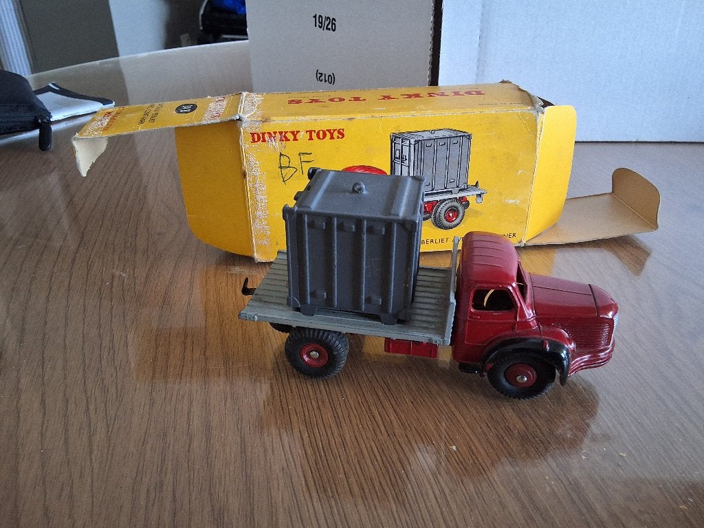 dinky-toys 34B gauche, Enlèvement ou Envoi, Comme neuf, Bus ou Camion, Dinky Toys
