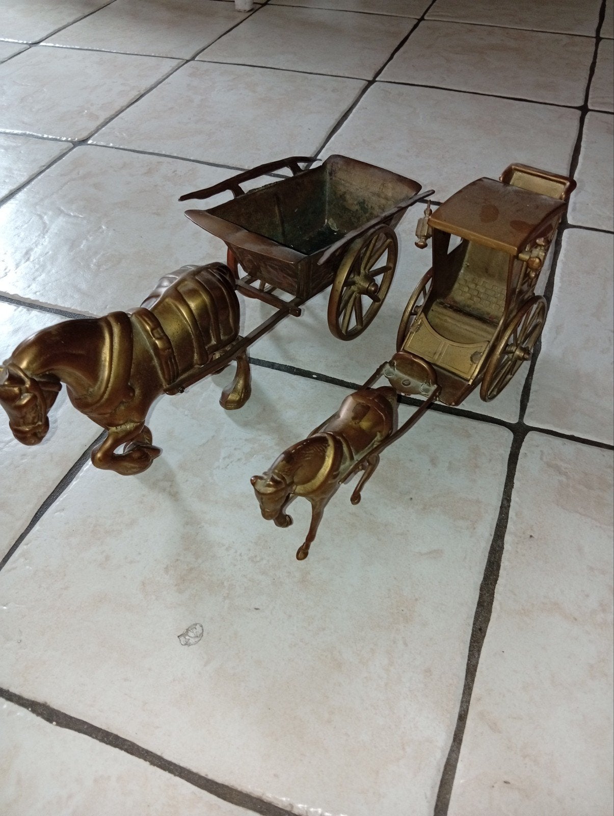 Lot charrues et chevaux en  bronze, Antiquités & Art, Antiquités | Bronze & Cuivre, Bronze