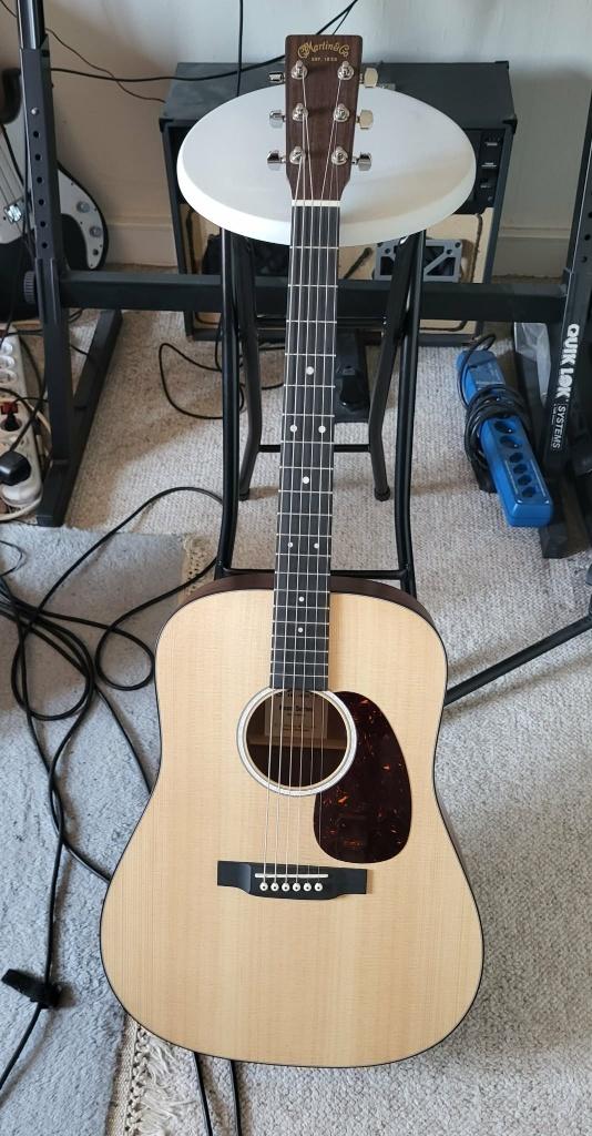 MARTIN D10 e, Muziek en Instrumenten, Snaarinstrumenten | Gitaren | Akoestisch, Zo goed als nieuw, Western- of Steelstringgitaar