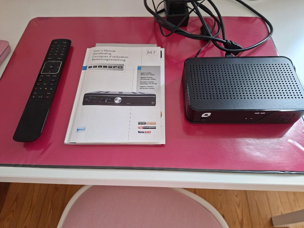 TV-VLAANDEREN DECODER, Ophalen, Zo goed als nieuw, Decoder