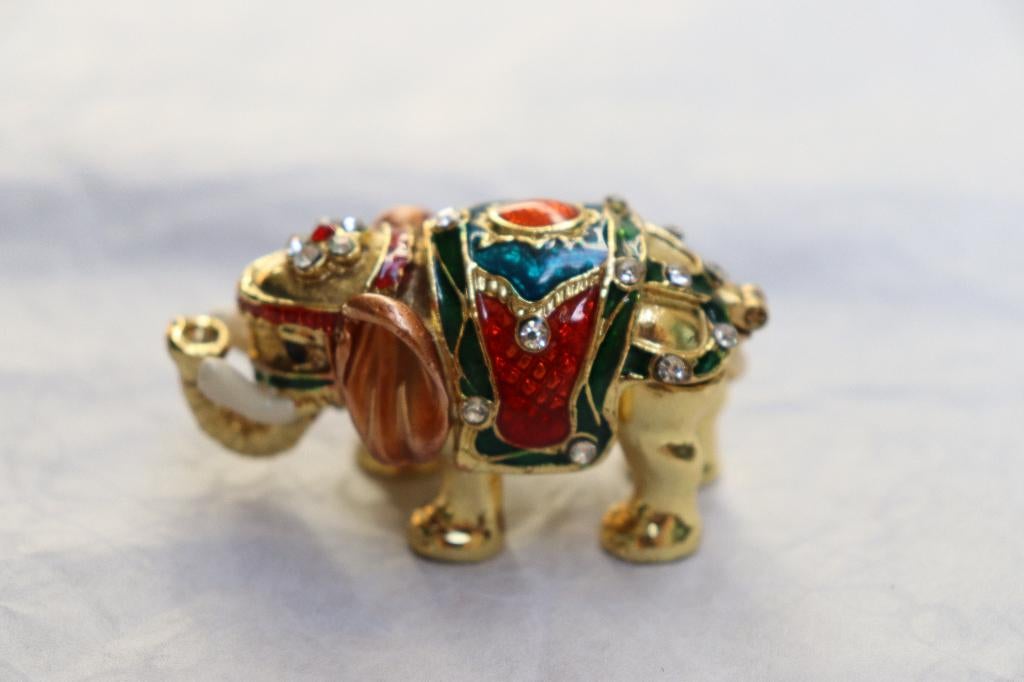 olifant miniatuur - openklapbaar, Ophalen, Zo goed als nieuw, Wild dier, Beeldje of Figuurtje