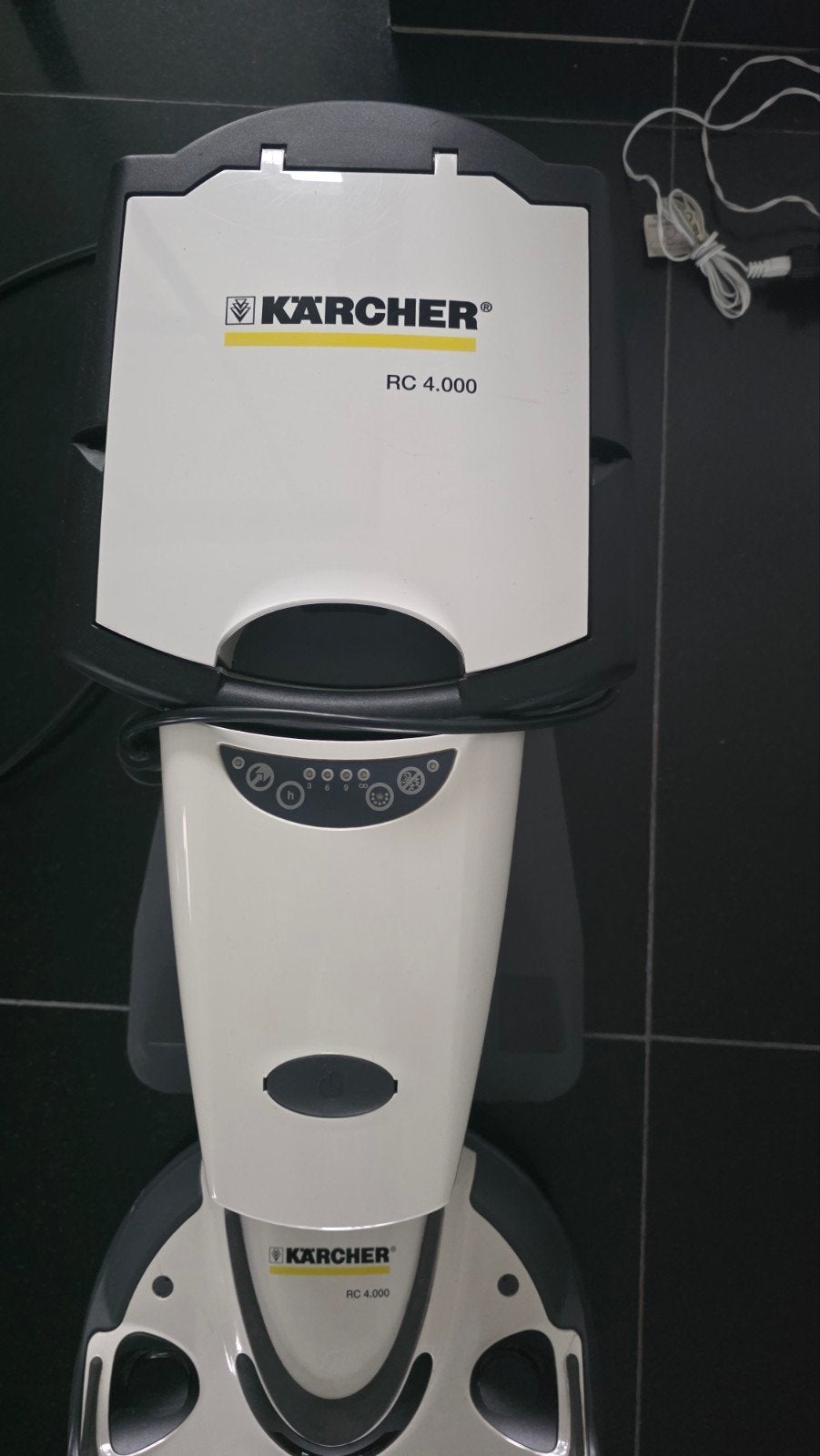 Karcher RC 4.000 robotstofzuiger, Elektronische apparatuur, Stofzuigers, Ophalen, Robotstofzuiger, Kärcher