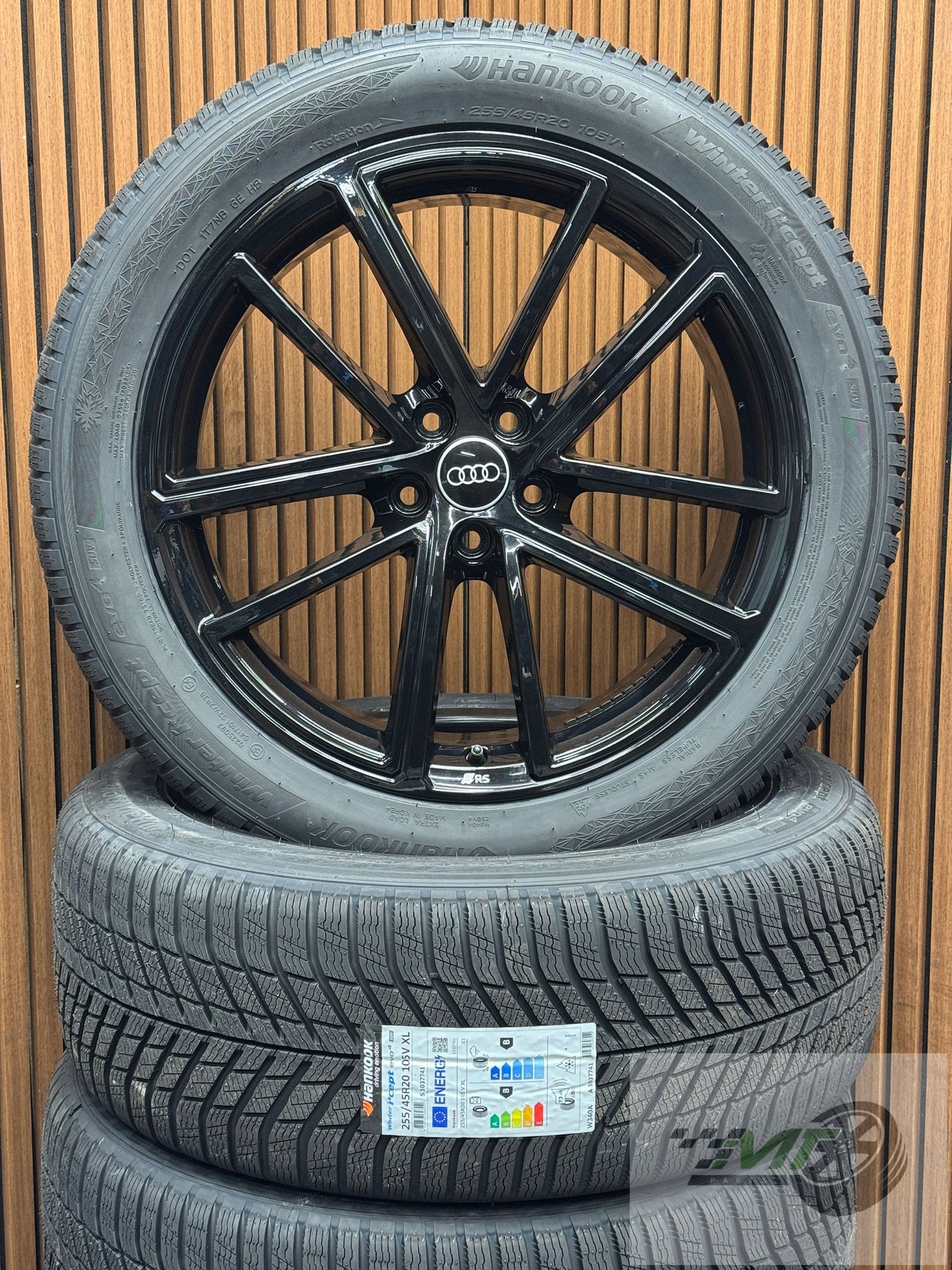 20" Audi Q5 SQ5 Sportback DUBBEL-SPK WINTER BTW 255 45 OEM, 255 mm, - Audi AG, - Auto-Union-Str. 1 85057 Ingolstadt Deutschland