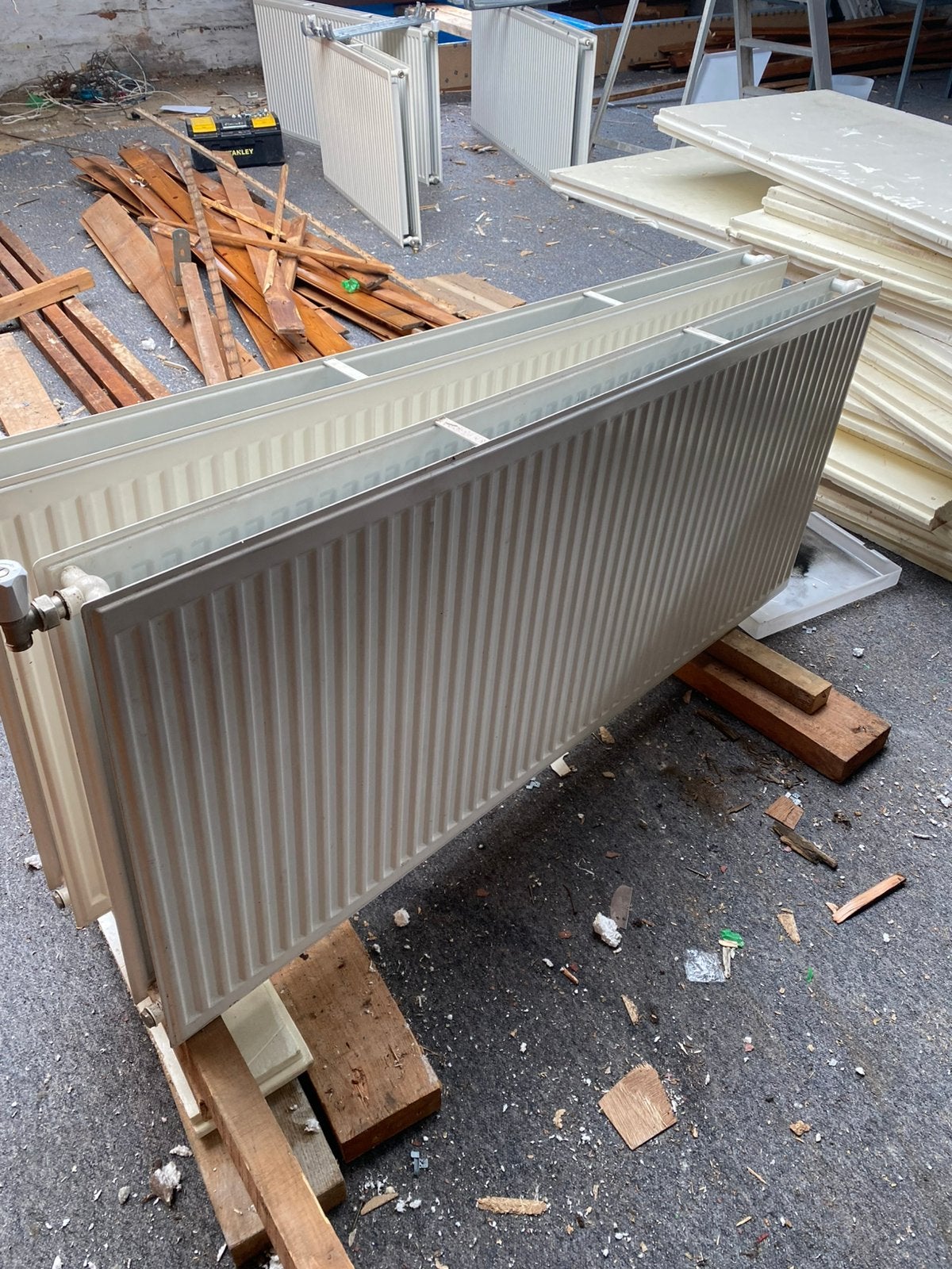 Radiatoren - verschillende afmetingen, Doe-het-zelf en Bouw, Verwarming en Radiatoren, Ophalen, Zo goed als nieuw