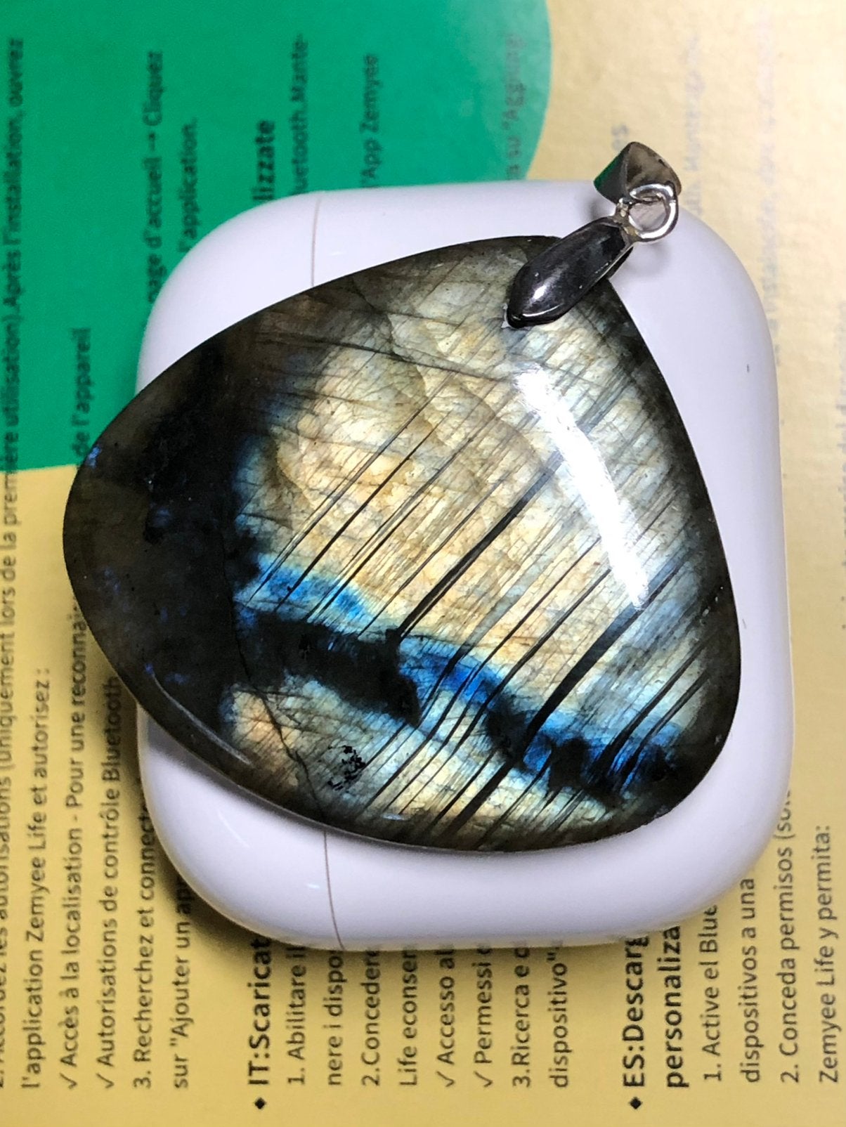 Pendentif en labradorite, Enlèvement ou Envoi, Comme neuf