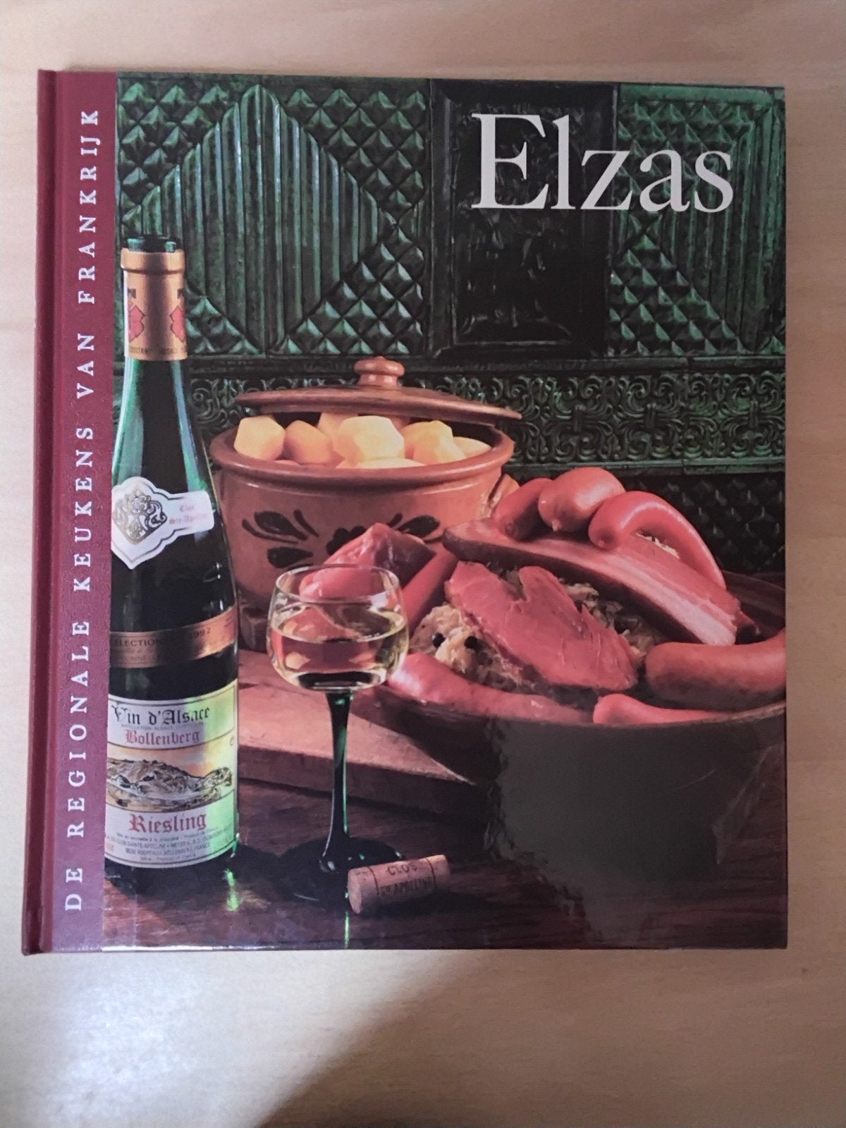Saint-Girard - Alsace, Livres, Entrées et Soupes, Comme neuf, Enlèvement, S. Girard