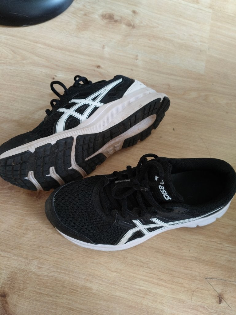 Asics - 37, Sports & Fitness, Course, Jogging & Athlétisme, Comme neuf, Enlèvement, Asics, Autres types