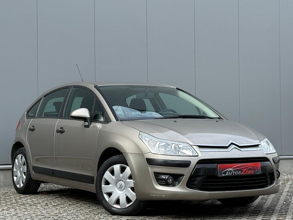 Citroen C4 1.6 HDi Cruise Dig.Airco Trekhaak, Auto's, Citroën, Voorwielaandrijving, Stof, 4 cilinders, Beige