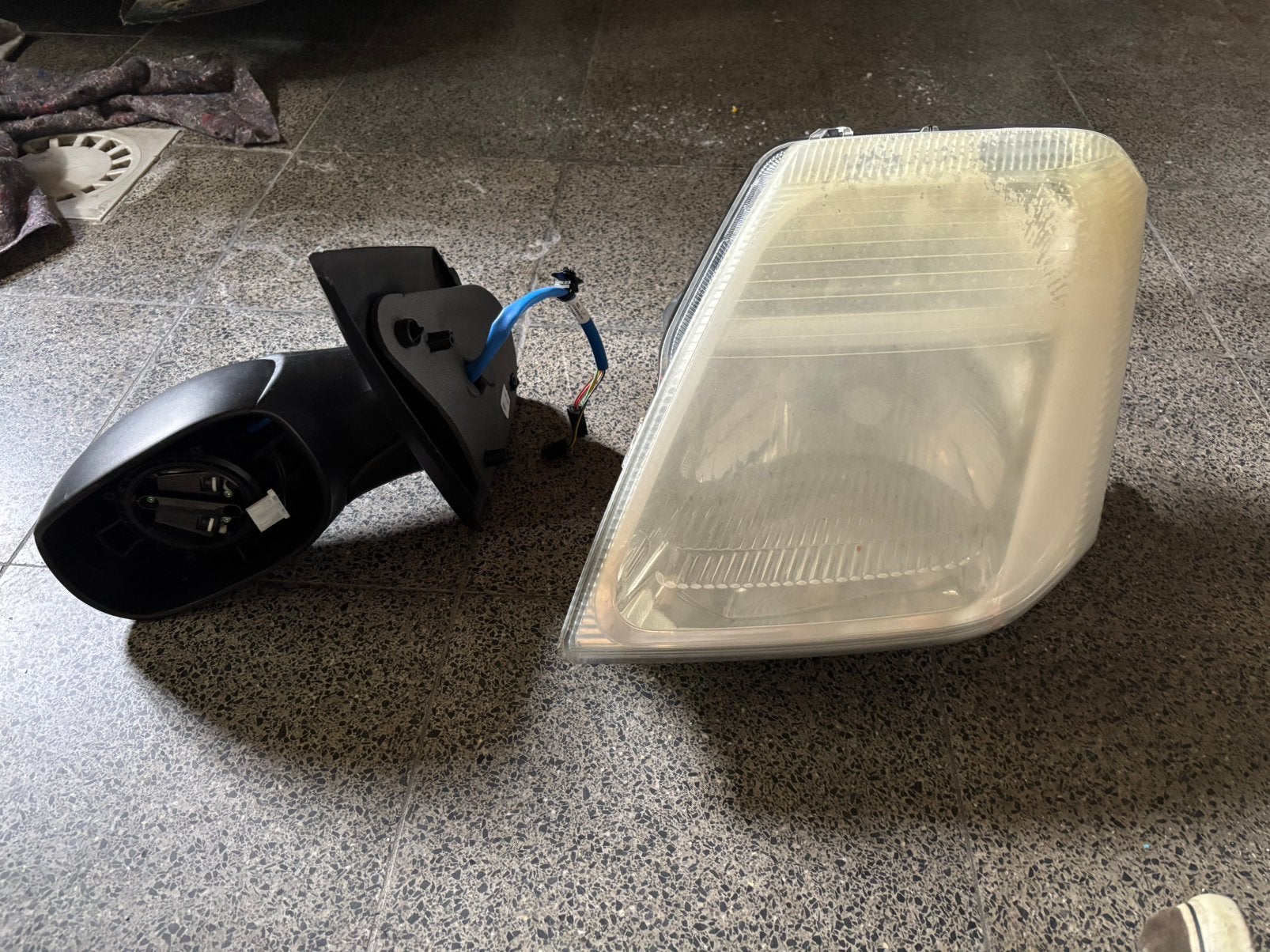 Citroen c2 koplamp & achteruitkijkspiegel, Ophalen
