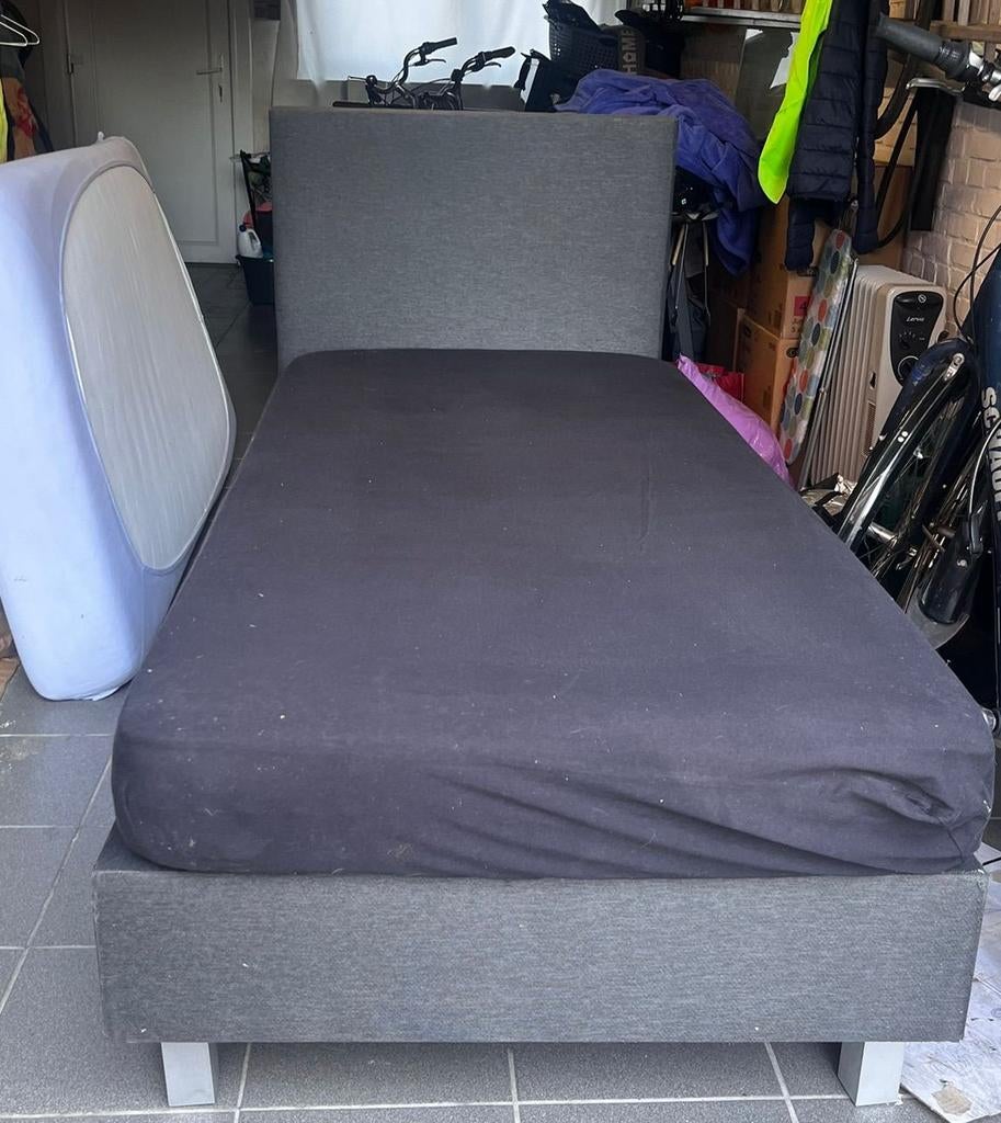 Eenpersoons bed met matras, Ophalen, Gebruikt, 90 cm, Eenpersoons
