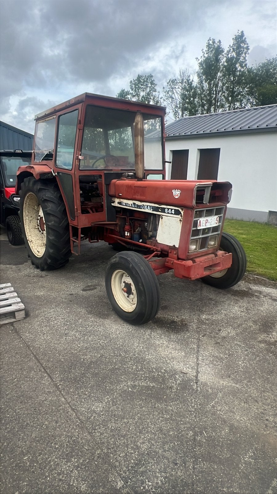 A vendre ih 644, Ophalen
