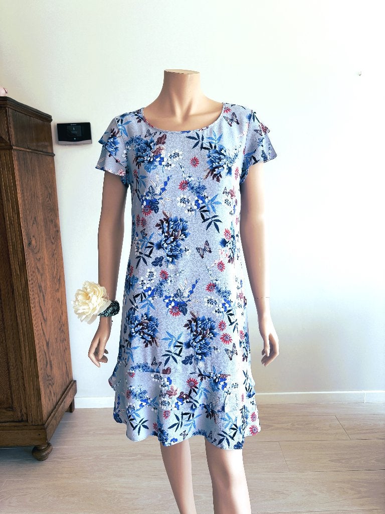 Taifun bloemenjurk  kapmouwtjes   ruches  past 38/40, Taille 38/40 (M), Comme neuf, Taifun, Longueur genou