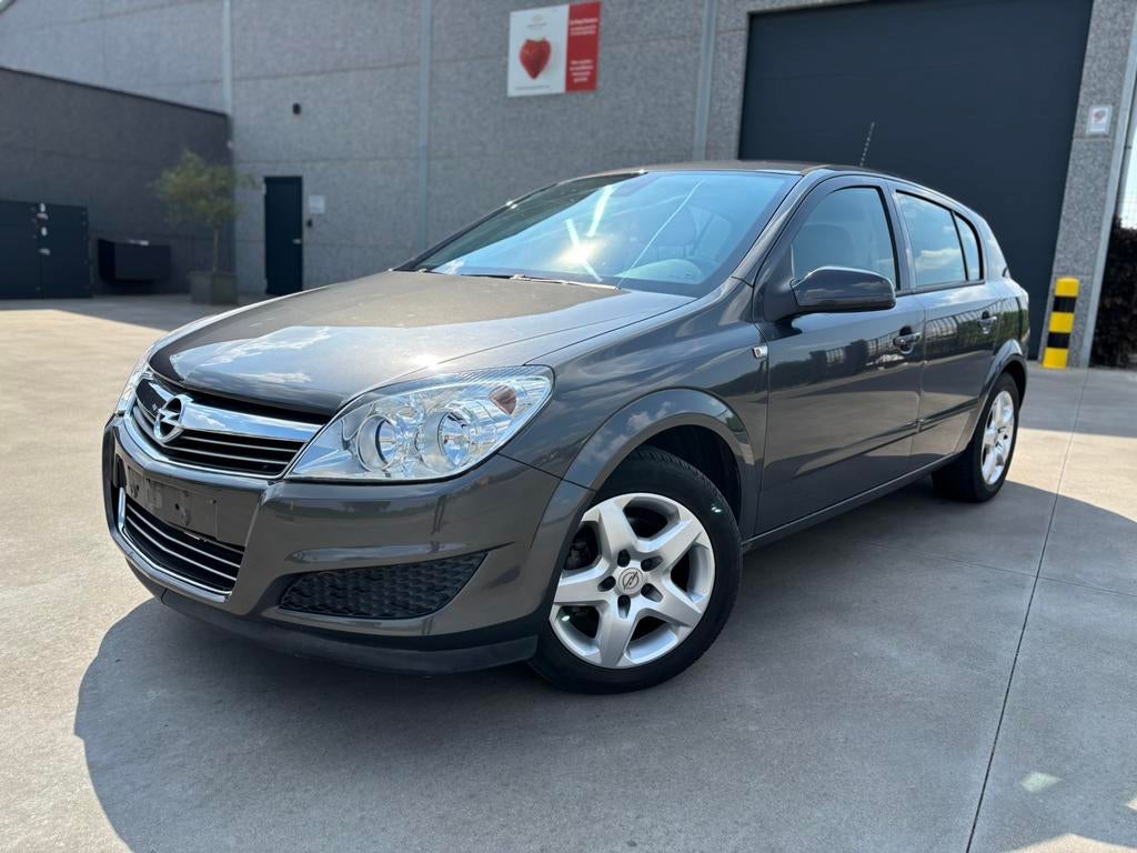 OPEL ASTRA ENJOY 1.4i BENZINE *26.000KM* 1STE EIGENAAR 2008, Auto's, Testrit aan huis, https://public.car-pass.be/vhr/16e1d3a4-52f5-4dce-ba6b-afacd4acc032