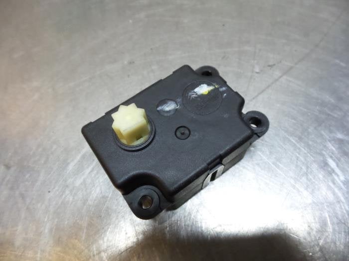 Clapet chauffage moteur d'un Renault Scenic (Scenic 03-), Renault, -, 3 mois de garantie, Utilisé