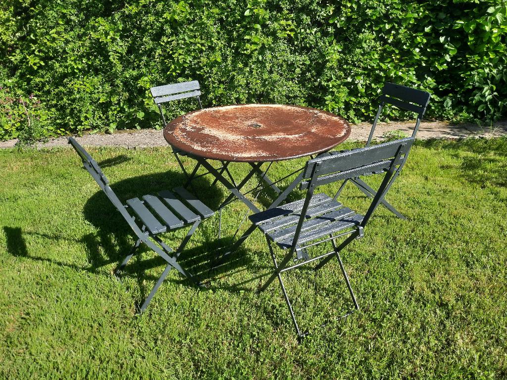 Ensemble BISTRO Table et chaises de jardin ANCIEN, Enlèvement