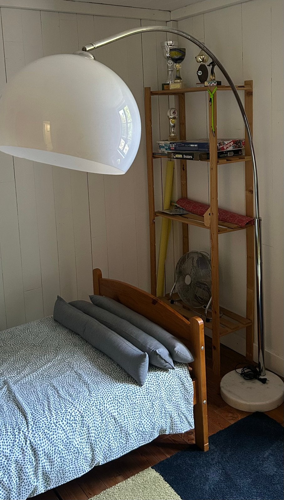 lampadaire arc design, Maison & Meubles, Chambre à coucher | Chambres à coucher complètes, Enlèvement, Comme neuf