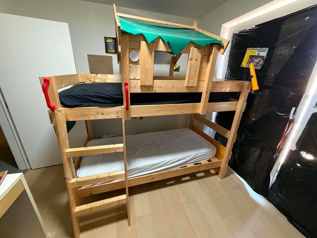 Stapelbed, Ophalen, Stapelbed