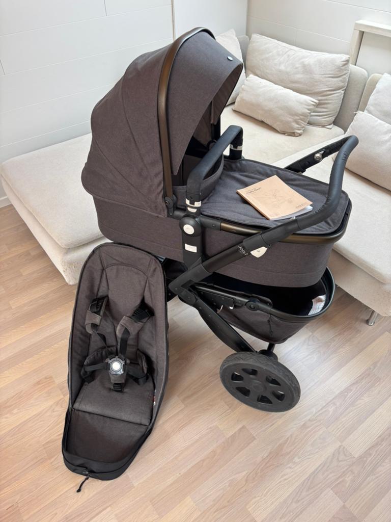 Joolz Geo 2 grijs met zwart frame, Kinderen en Baby's, Kinderwagens en Combinaties, Gebruikt, Verstelbare duwstang, Ophalen, Kinderwagen