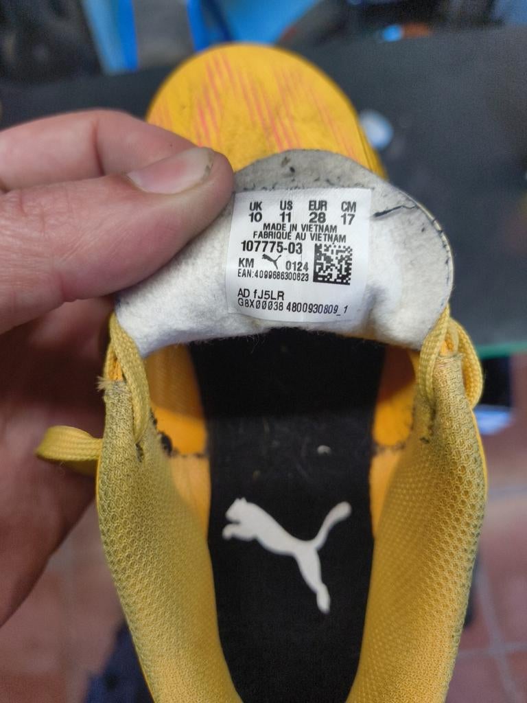 Voetbalschoenen, Enlèvement, Chaussures