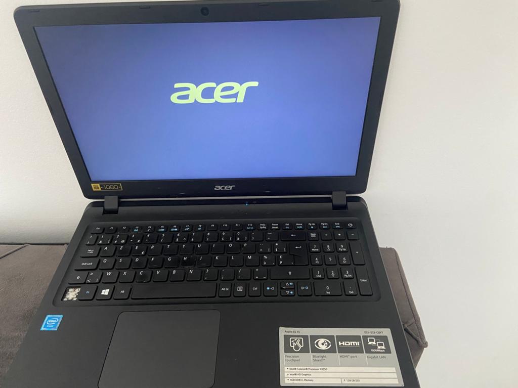 Acer laptop, Computers en Software, Ophalen of Verzenden, Zo goed als nieuw