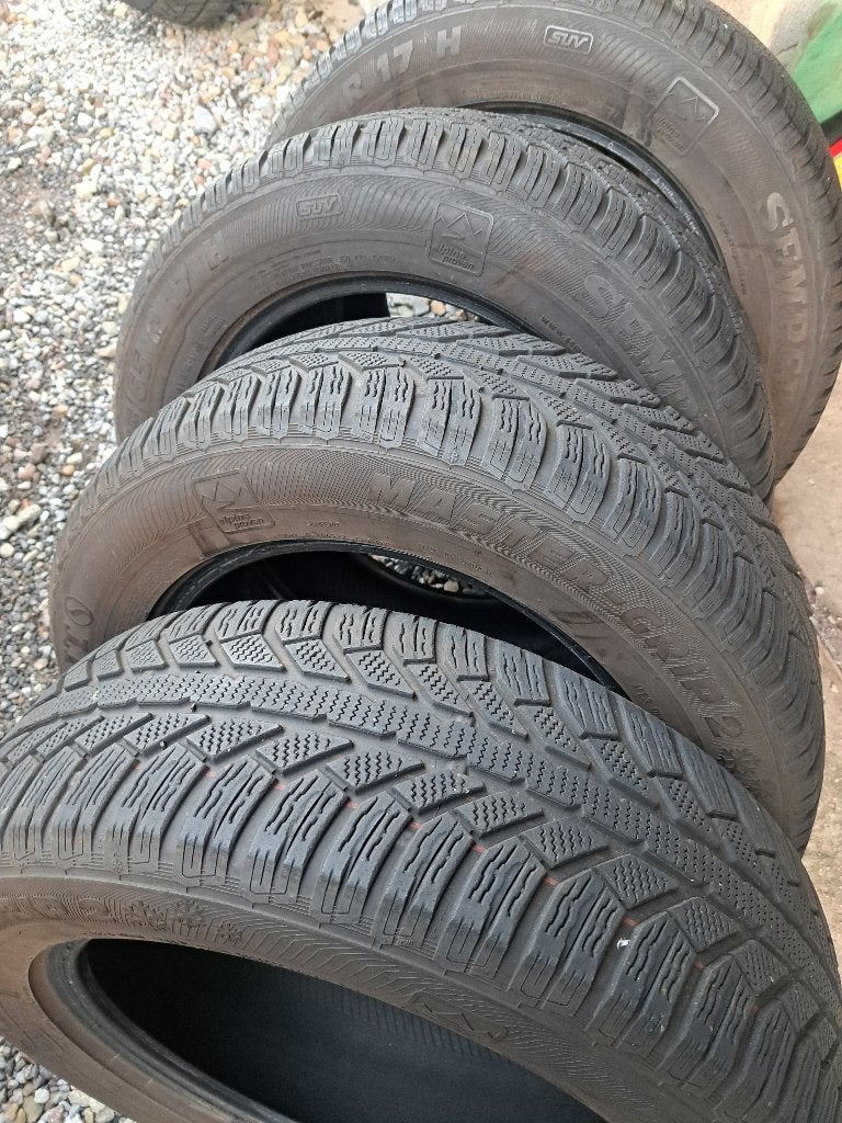 215/65 R17 99H Semperit winterbanden, Auto-onderdelen, Banden en Velgen, Ophalen, 17 inch, Winterbanden, Band(en)