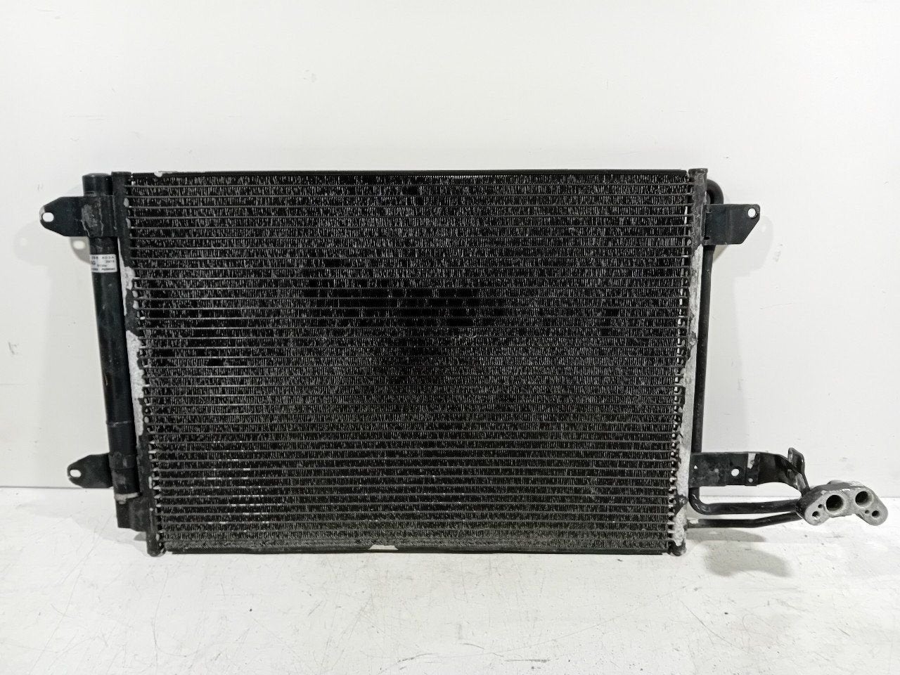 Airco radiateur Volkswagen Golf, Onderdelen@venauto.nl, Van der Ven Autorecycling B.V., Ettenseweg 76, 4706 PB Roosendaal, The Netherlands