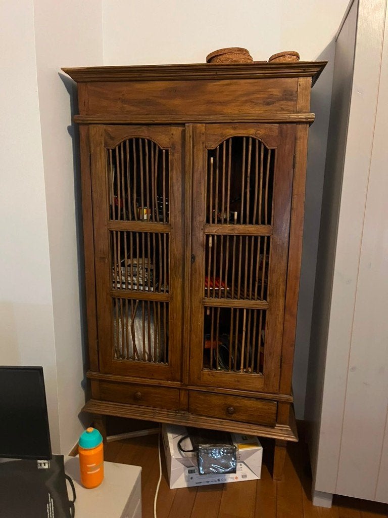 Jolie armoire en teck massif, Maison & Meubles, Teck, 25 à 50 cm, 100 à 150 cm, Enlèvement