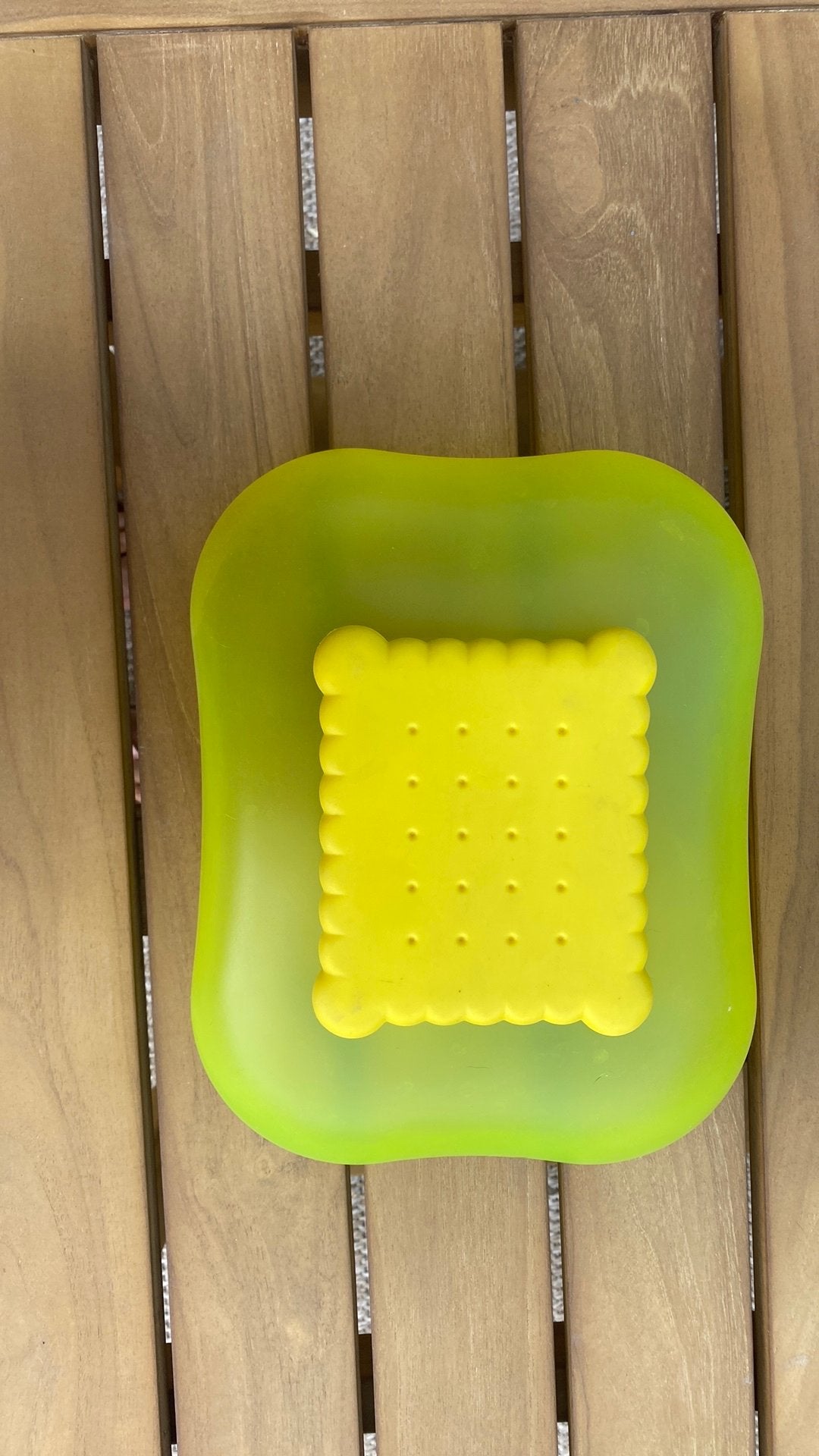 Boîte à biscuits jaune Alessi, Maison & Meubles, Pot de stockage, Jaune, Comme neuf, Enlèvement