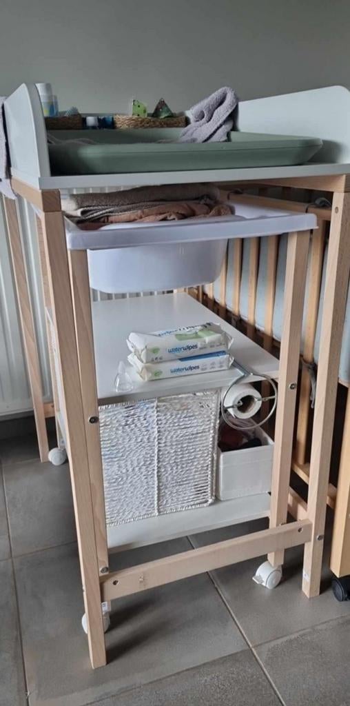 Table à langer avec baignoire, Kinderen en Baby's, Kinderkamer | Stapelbedden en Hoogslapers, Ophalen of Verzenden