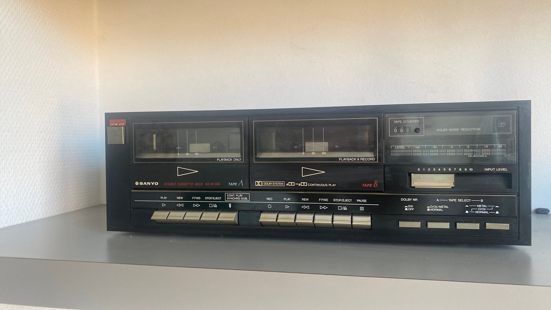 Sanyo dubbel cassette deck RDW-266 ( deel van Sanyo 236 W), TV, Hi-fi & Vidéo, Enlèvement ou Envoi, Double