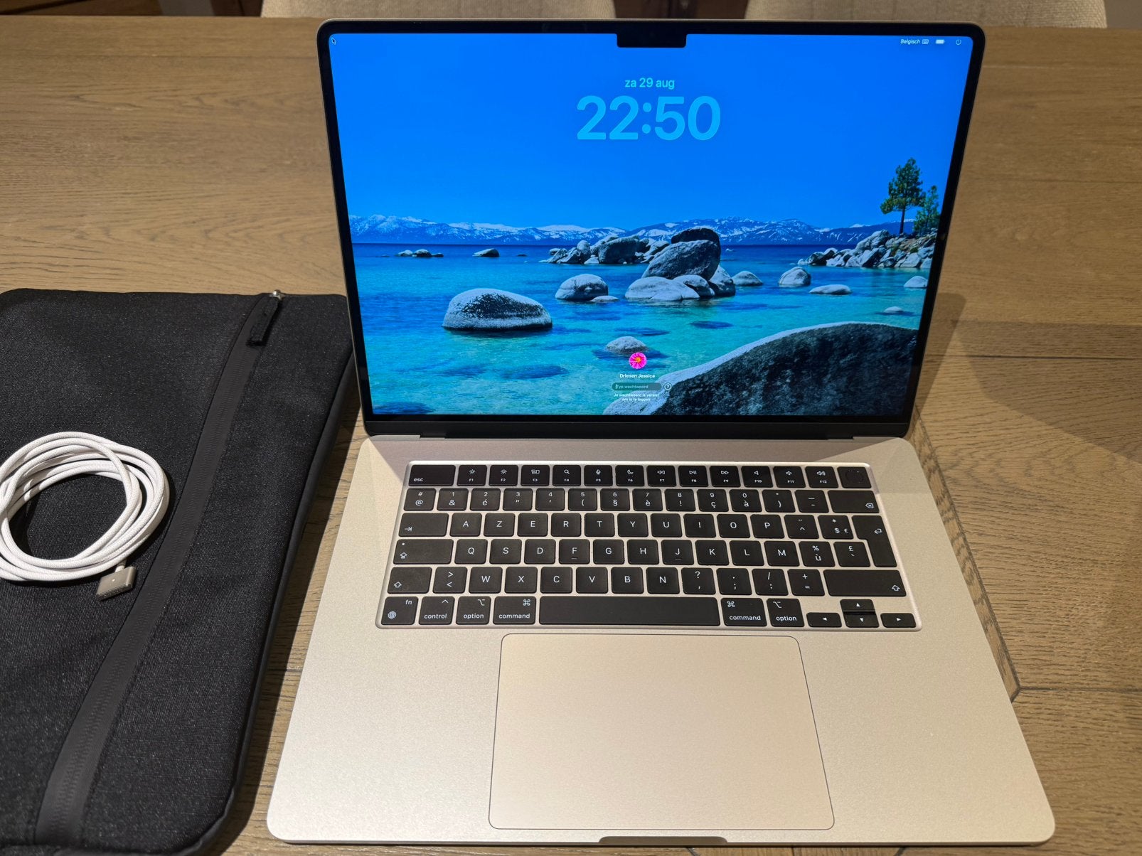 Macbook air M3 2024, Computers en Software, Ophalen, Zo goed als nieuw, 15 inch, MacBook