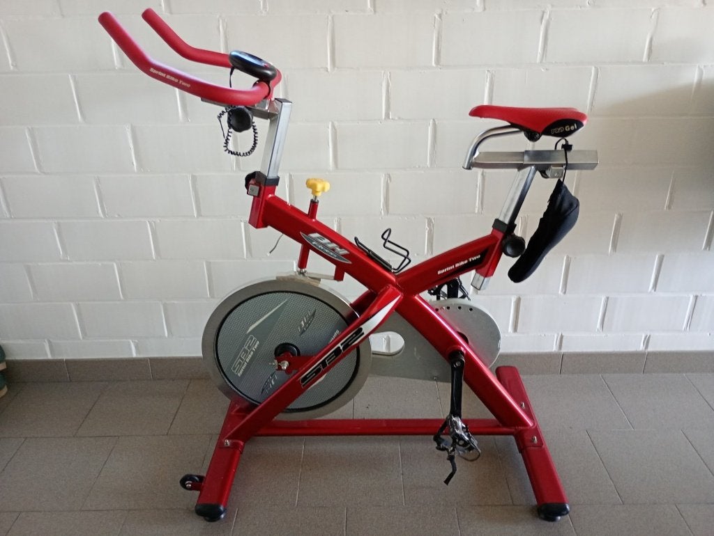 BH Fitness SB2 spinningfiets in zeer goede staat, Sport en Fitness, Fitnessmaterialen, Ophalen, Zo goed als nieuw, Overige typen