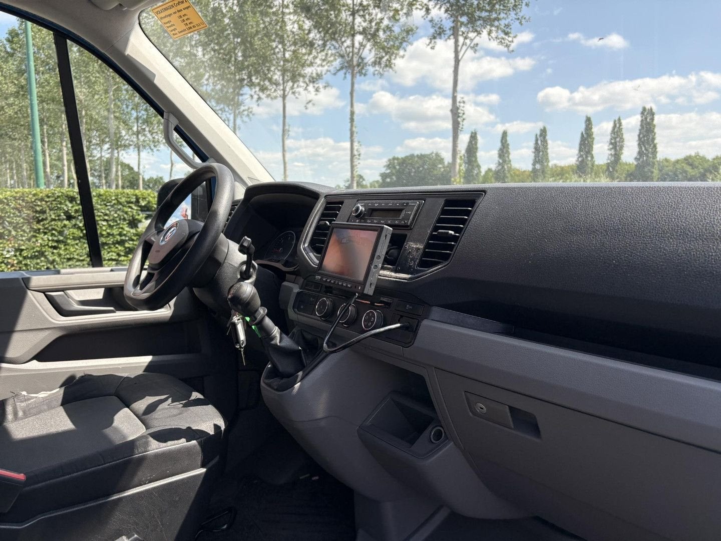Volkswagen Crafter 35 2.0 TDI L4H3 | € 7.950,- NETTO! | Bakw, Blauw, Bedrijf, 277 g/km, ABS