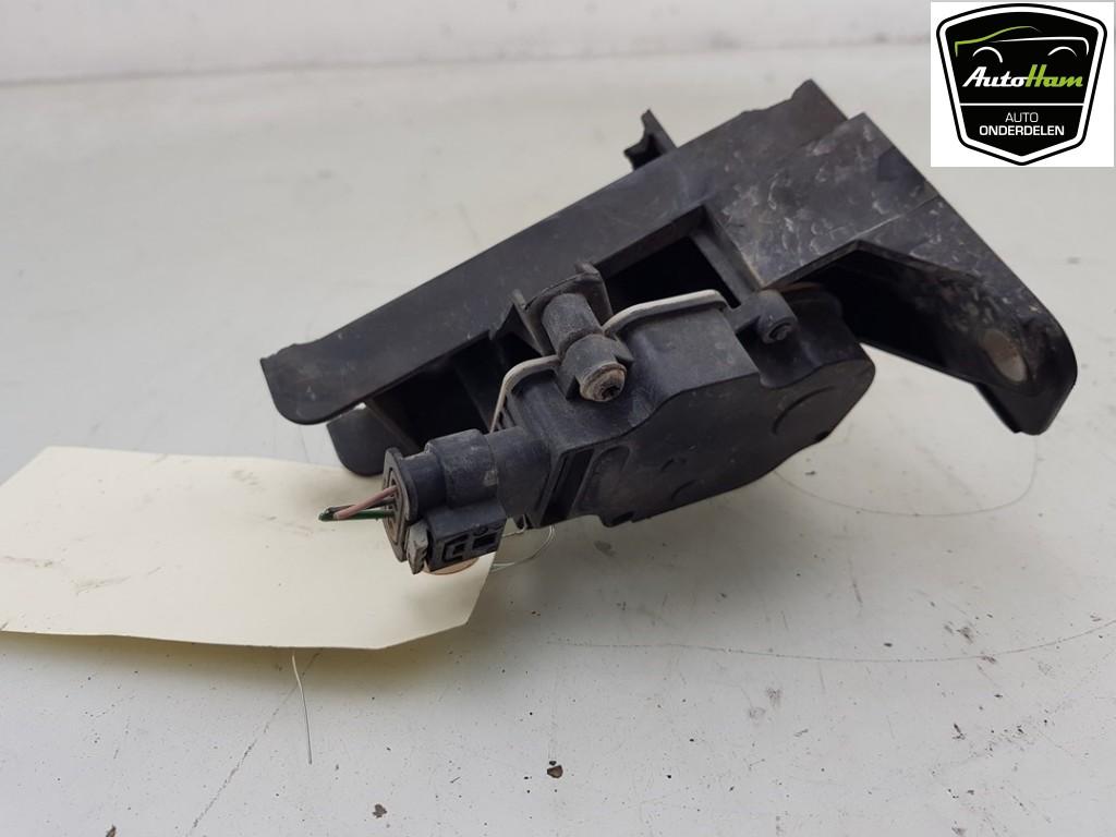 KACHELSTELMOTOR Renault Twingo III (AH) (6466R100), Gebruikt, Renault