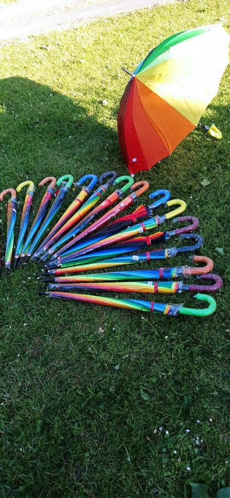 Lot de 19 parapluis neuf, Ophalen