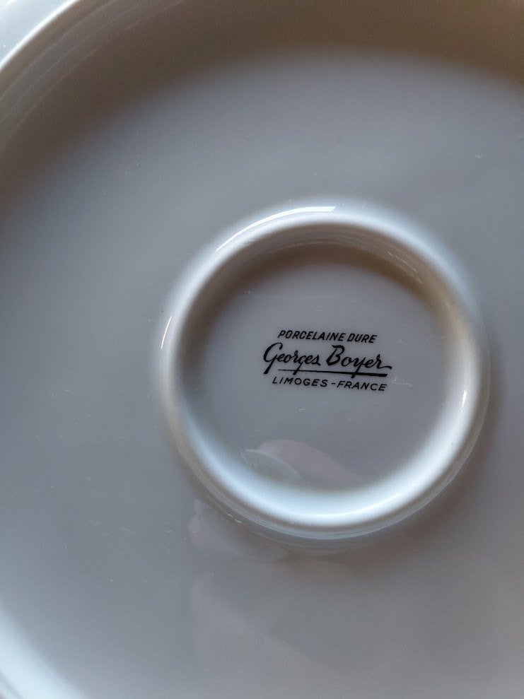 Vintage bord met bloemenmotief - Georges Boyer, Antiek en Kunst, Ophalen of Verzenden