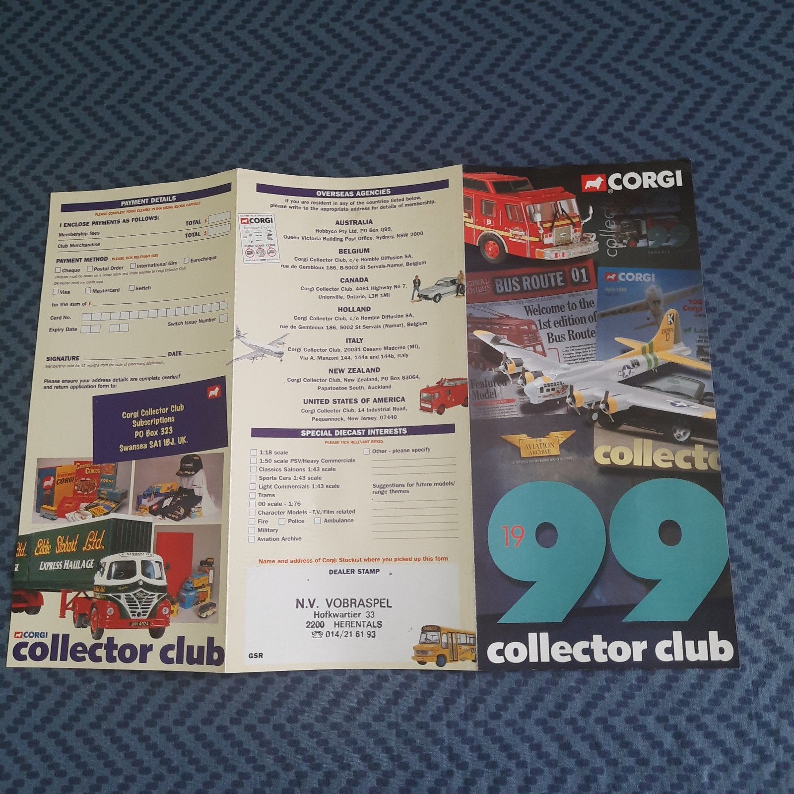 CORGI TOYS UK * 1999 * VINTAGE * CLUB APPLICATION LEAFLET *, Ophalen, Zo goed als nieuw, Overige typen, Corgi