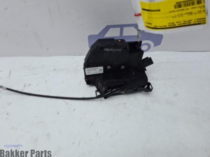 Deurslot Mechaniek 4Deurs rechts-voor van een Renault Captur, Gebruikt, -, Renault, -