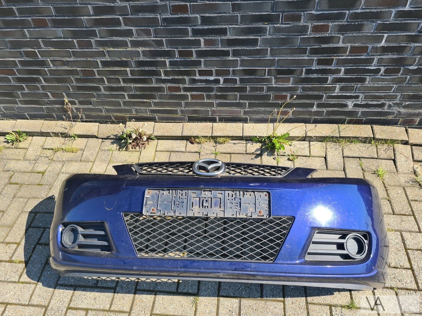 Mazda 5 2005 - 2009 voorbumper nette staat met grille €100, -, Mazda, Utilisé, -