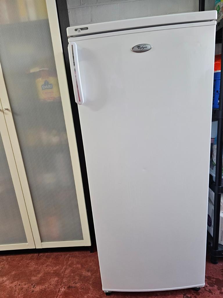 Whirlpool koelkast. Schoon, netjes & goed werkend, Elektronische apparatuur, Vriezers en Diepvrieskisten, Ophalen