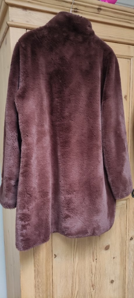 Warme Teddy damesjas, Ophalen, Zo goed als nieuw, Maat 42/44 (L), Bruin
