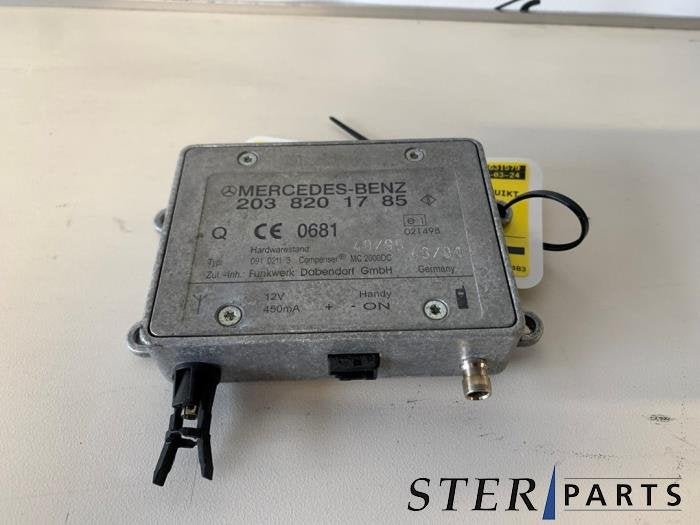 Antenne amplificateur d'un Mercedes SL, 3 mois de garantie, Utilisé, -, -