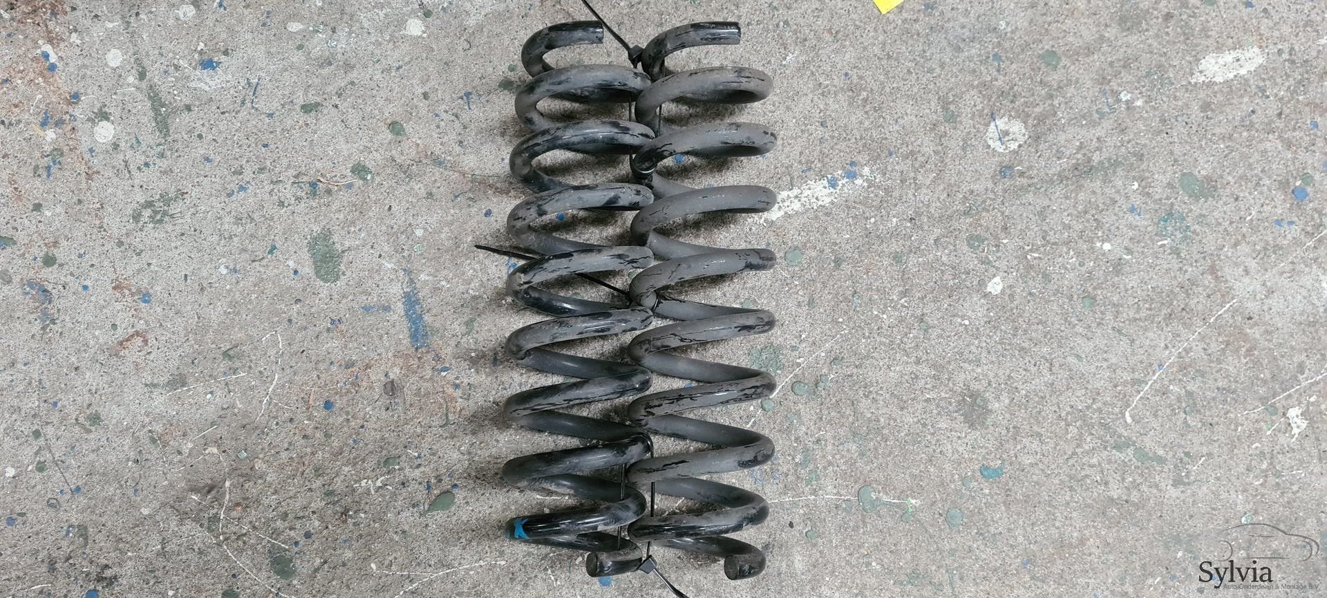 Achterveren Spiraal  BMW X1 E84, Gebruikt, -, -, Ophalen of Verzenden