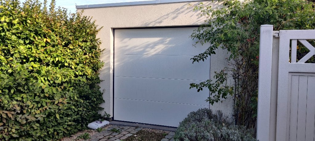 Garagepoort Gebruikt 220x210, Doe-het-zelf en Bouw, Ophalen, Kunststof, Gebruikt, 120 cm of meer