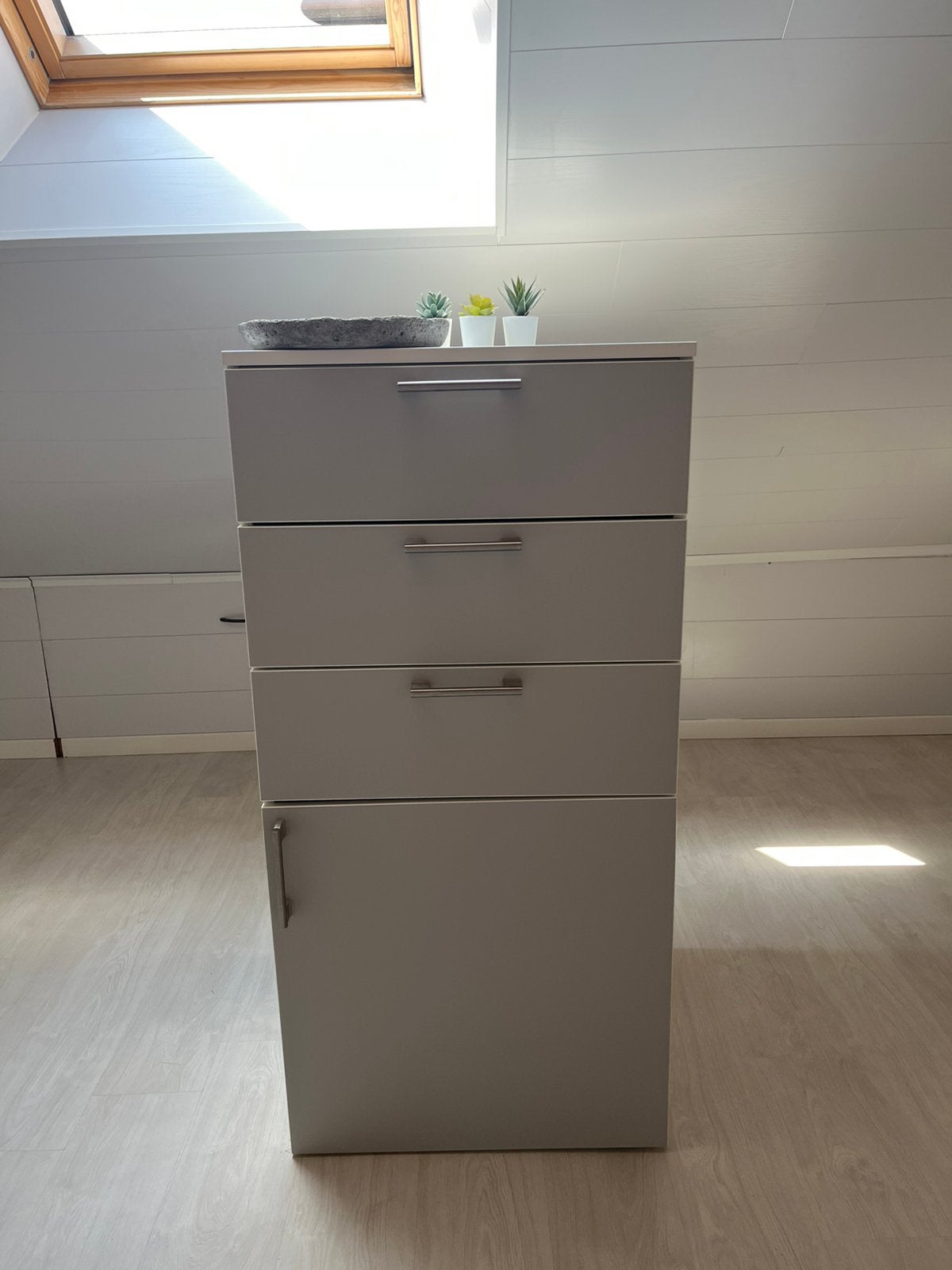 Kast, Ophalen, Zo goed als nieuw