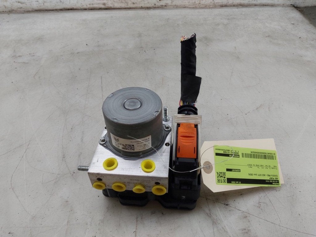 ABS POMP ABS Toyota ProAce City (|9859944780|SU001C1120|), Robert Bosch AG, Gebruikt, Toyota, Robert-Bosch-Allee 1
74232  Abstatt, DE
